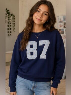 No Comment Girls Navy “87” Floral Patch Sweatshirt Size XL (16)